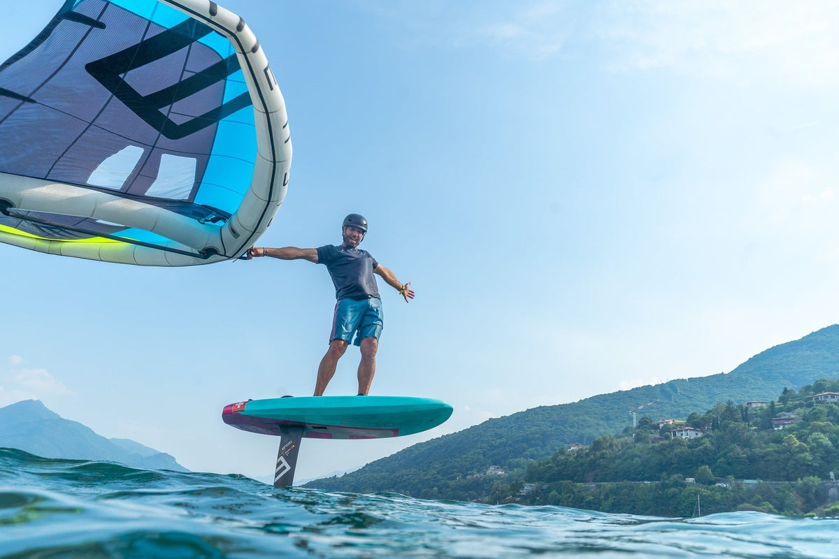 MANIAC Carbon Mast or MANIAC ACE Mast? Which Mast Is Right for You?