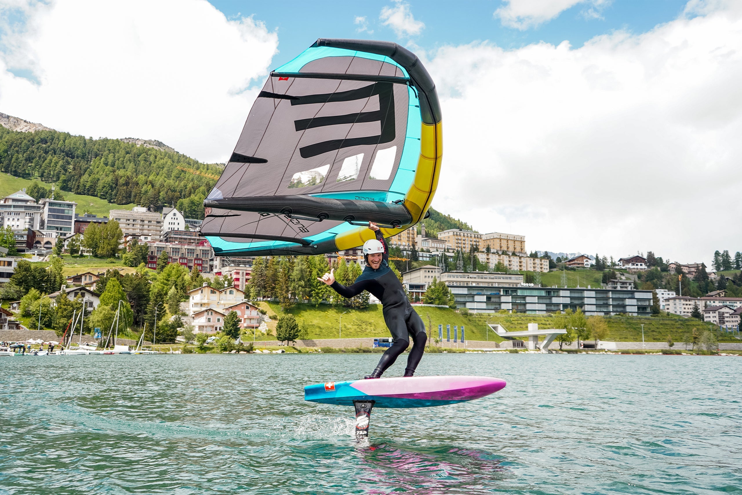 ENSIS-DRIVE_Easy-handling-and-impressive-power