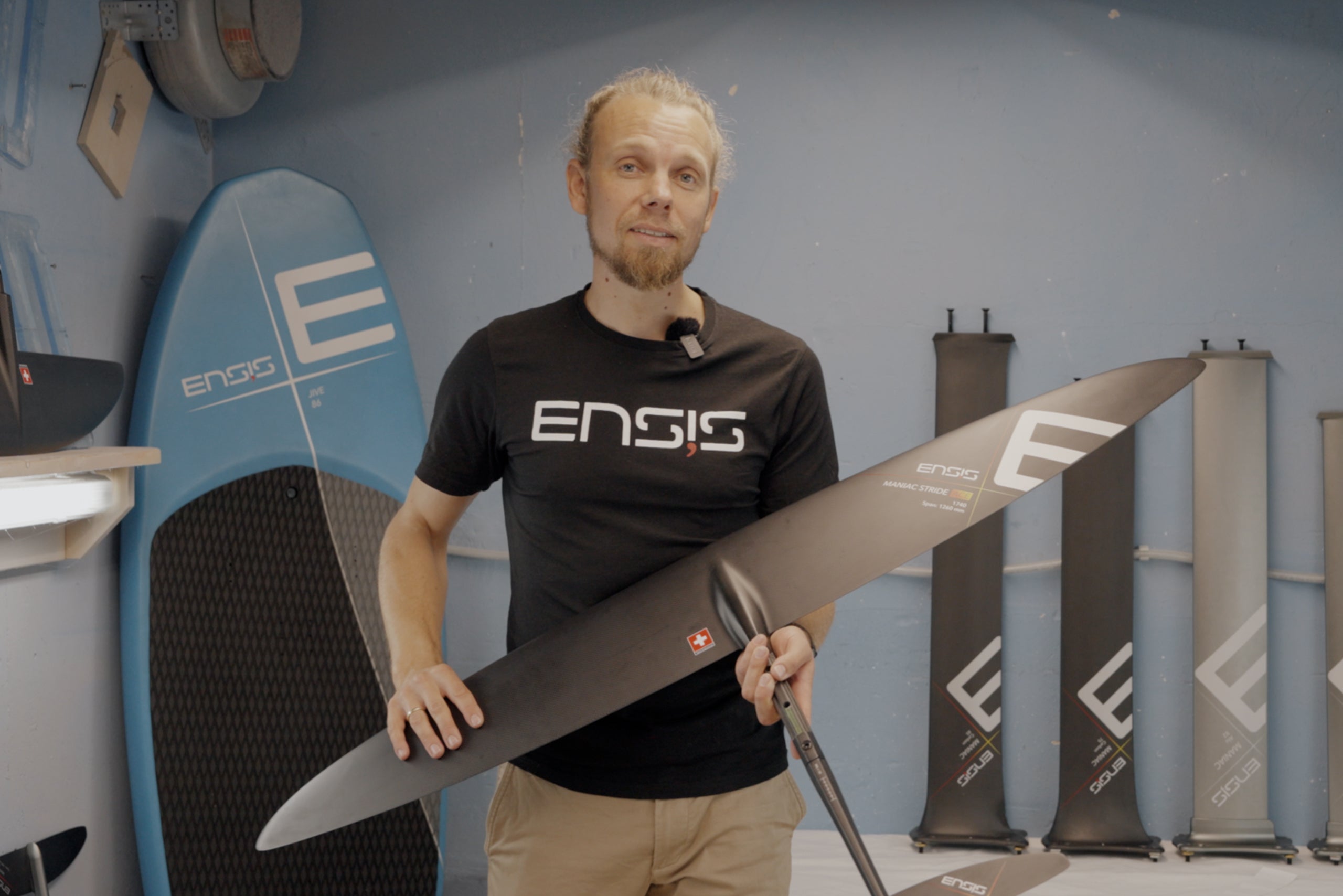 ENSIS-Maniac-Stride-ACE-pump-foil-parawing-techtalk