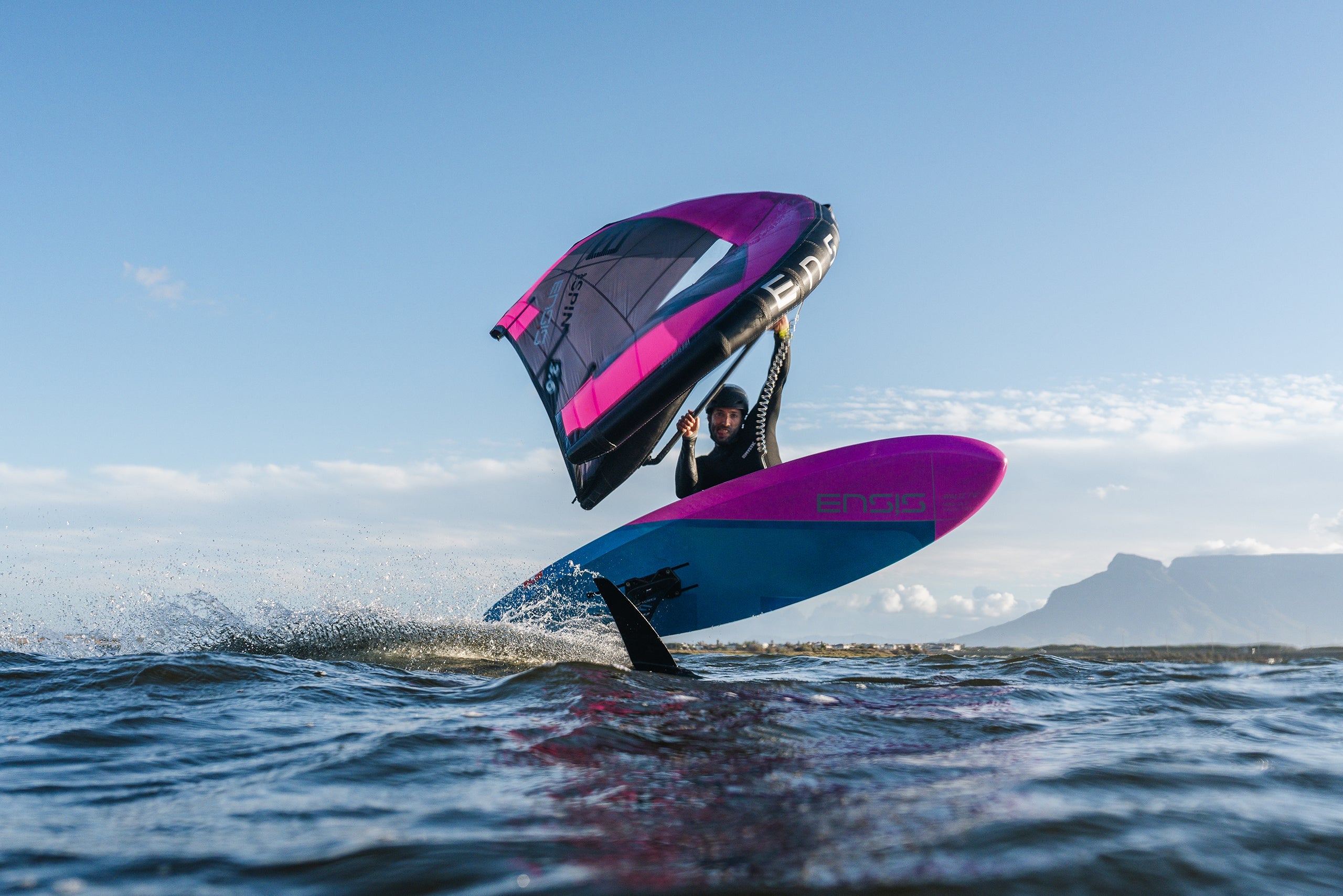 Why-you-Should-Try-Wingfoil-with-a-Downwind-Board_01