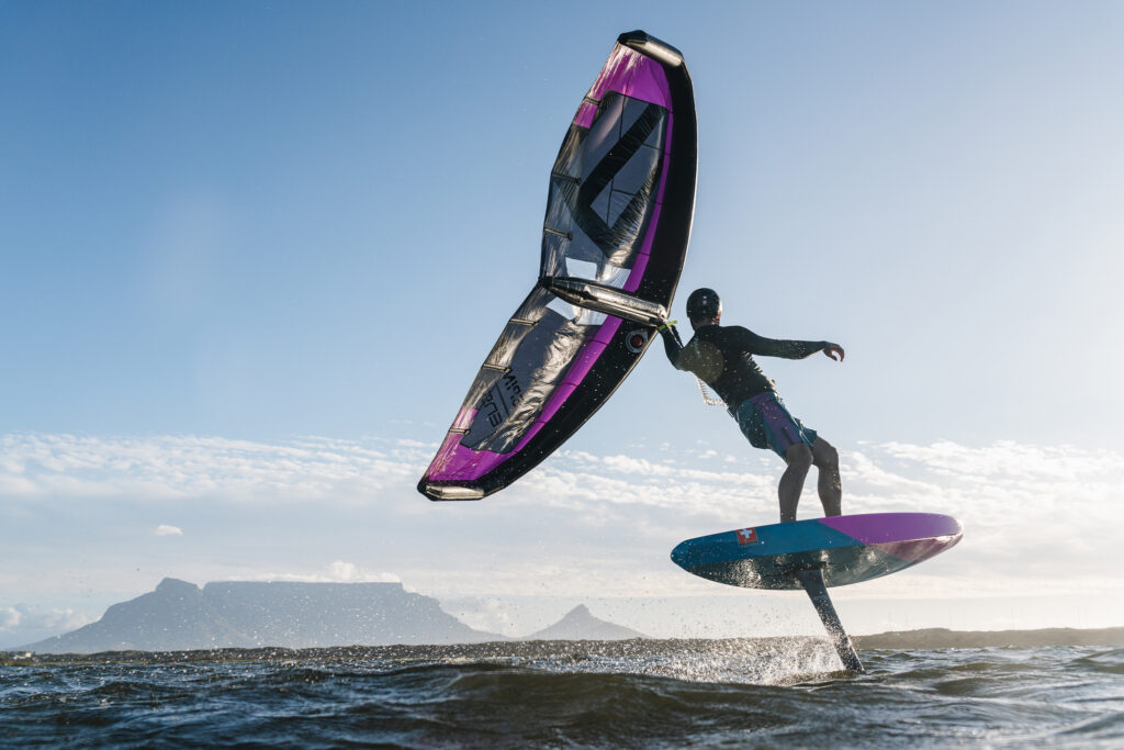 The WALTZ boards are now in stock and available nationwide! The WALTZ is your go-to board for lightwind wingfoiling, sup foiling, and downwinders. It's all about effortless speed for the earliest foil takeoff while ensuring stability and balance. 